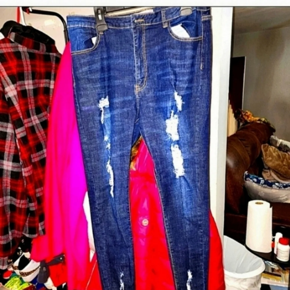 Southern fried chics distressed skinny jeans 18